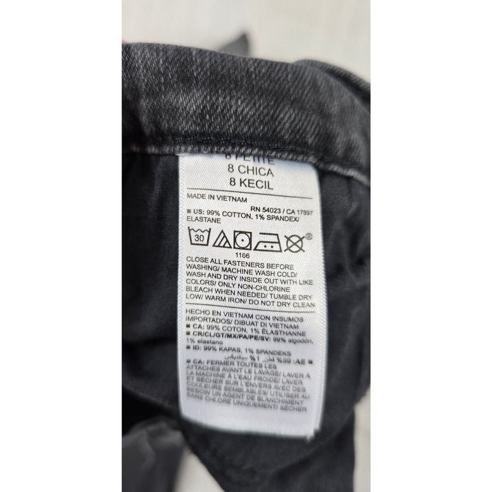 Old Navy High Straight Boyfriend Distressed Cropped Raw Hem Jeans Black 8 Petite - Picture 6 of 6